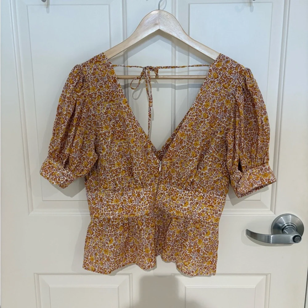 NWOT J. Crew Blouse V Neck Scattered Blooms Top Size 8